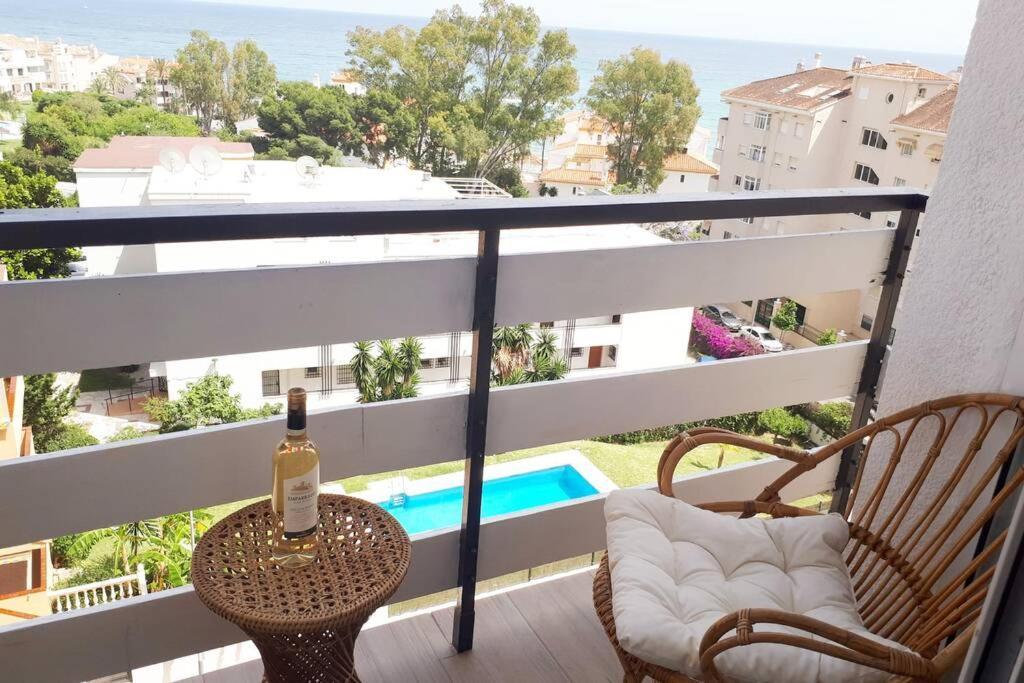 Modern Studio Near Beach. Sea, Pool And Wi-Fi Benalmádena Exterior photo